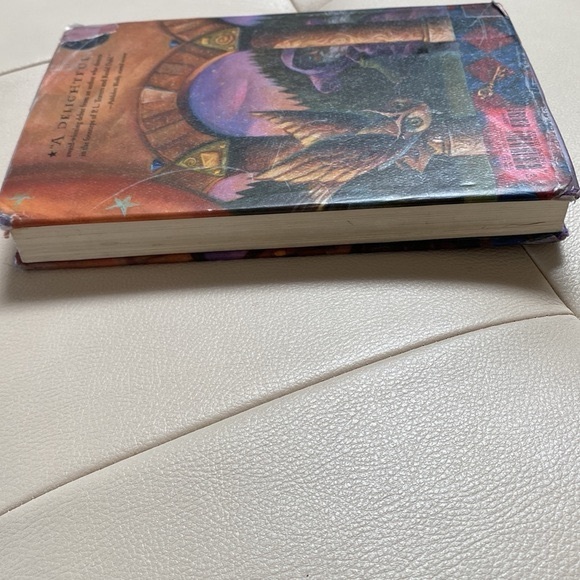 Harry Potter and the Sorcerer’s Stone Hardcover Book - Picture 8 of 8